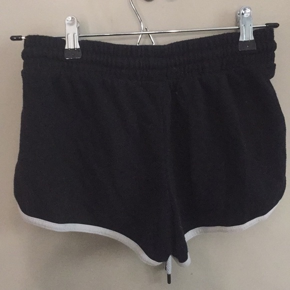 Garage Comfy Black Shorts - Picture 2 of 2